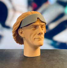 Load image into Gallery viewer, BTTF 2 Roads Doc with Glasses 1/6 - Sculpted Hair