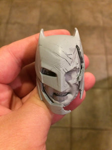 BvS Battle Damaged Helmet Set